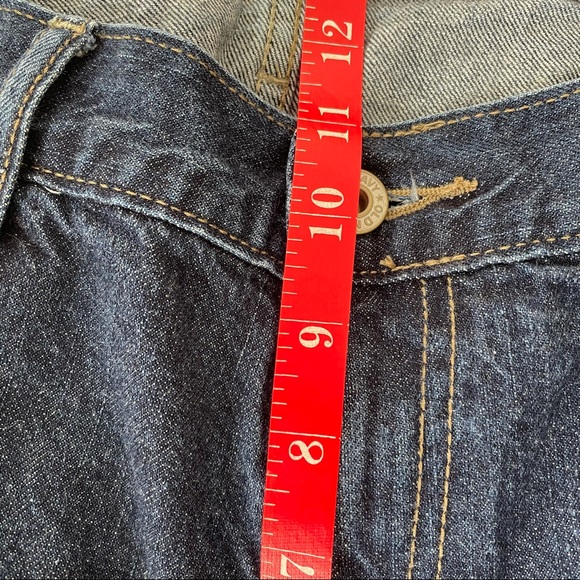 Old Navy Distressed Dark Wash Classic 5-Pocket Boot Cut Jeans Size 36W x 34L - Picture 6 of 7